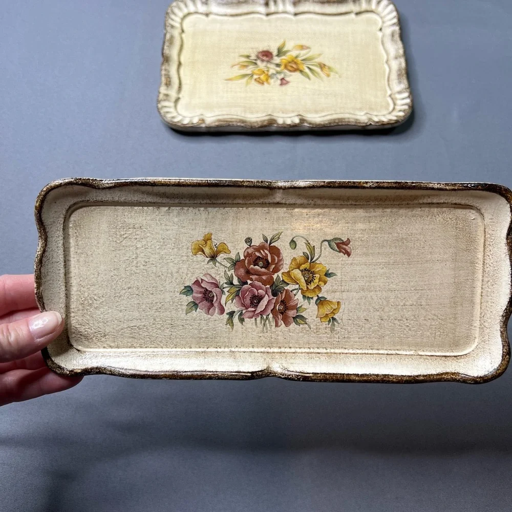 Vintage Florentine Trays Set of 2 Proto Firenze Italy Hand Painted